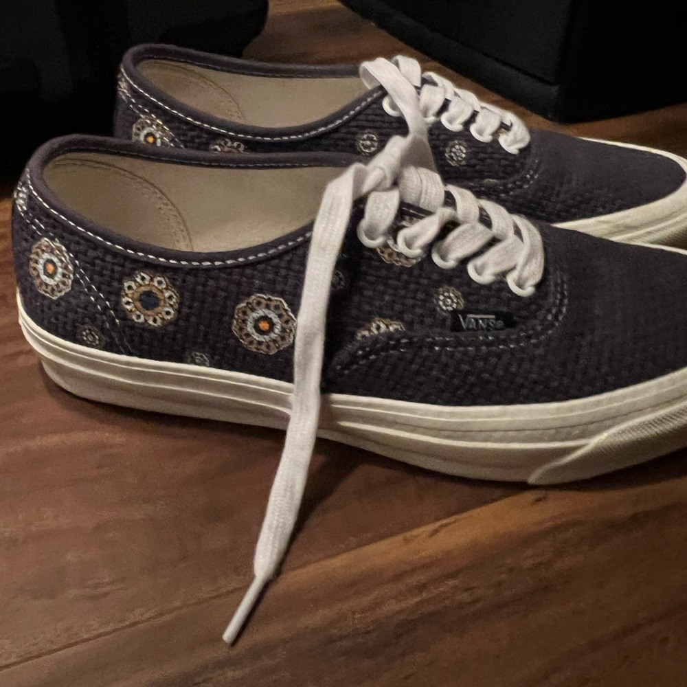 Kith vans, worn twice , 9.5 women’s